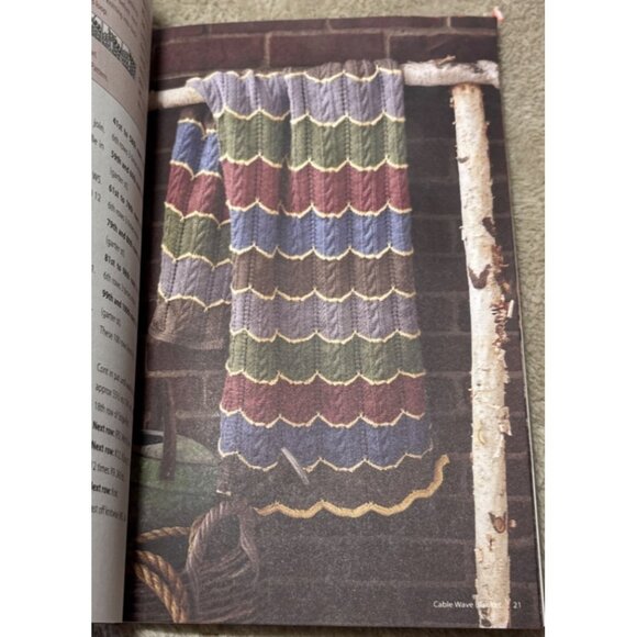2 Patons Afghan Pattern Books Home Decor Textures & Canadiana Knit & Crochet - Picture 15 of 16
